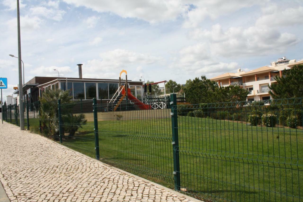 Ferienwohnung Apartamento Com Piscina Em Albufeira, Corcovada Exterior foto